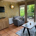 Du « lavoir » A 2 Pas De La * Saint-Martin-le-Gaillard